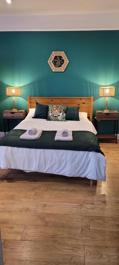 Leckhampton Road Apartments - Cheltenham Extérieur photo