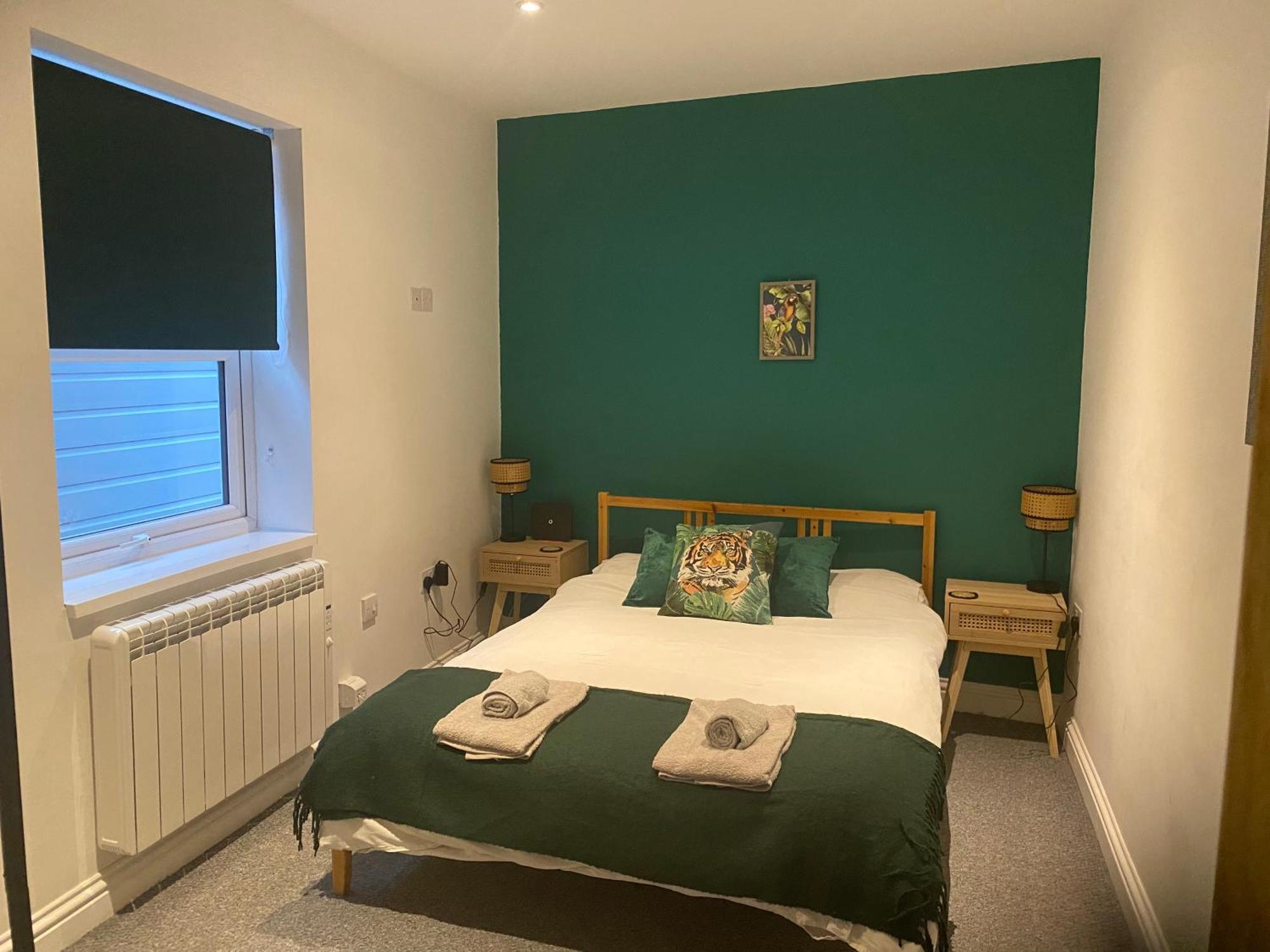 Leckhampton Road Apartments - Cheltenham Extérieur photo